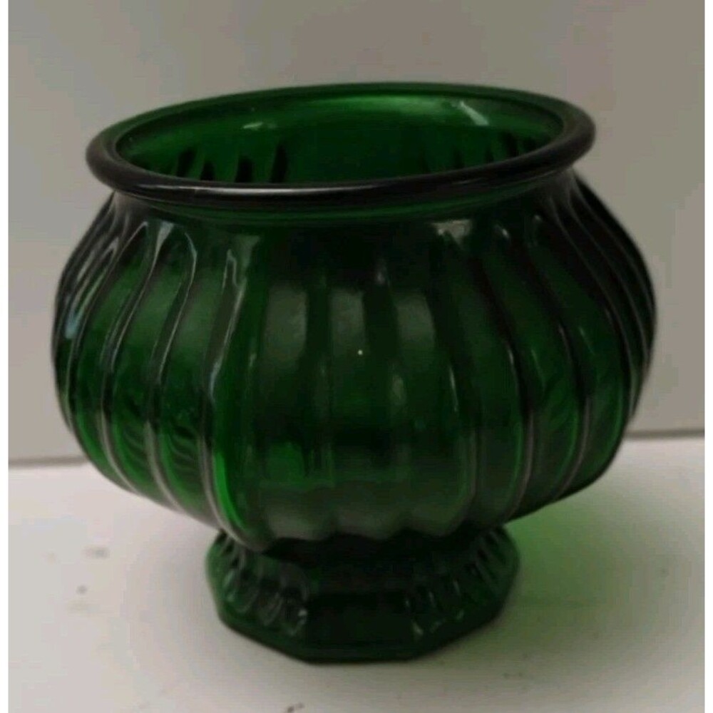 Vintage EO Brody Co Green Glass Footed Candy Dish Bowl C-104 Cleve Ohio USA